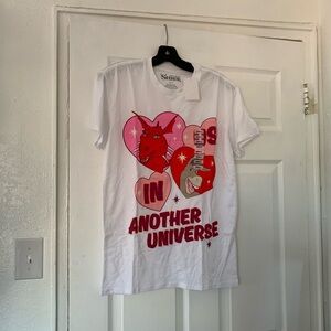 NWT Donkey & Dragon T-Shirt Size Small